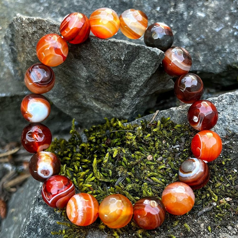 Striped Agate Gemstone Bracelet Handmade - Picture 3 of 4
